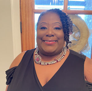 Meet your Posher, Tanisha